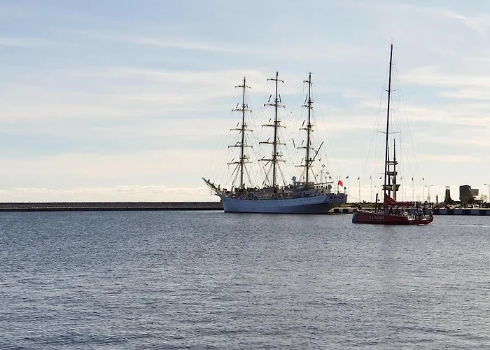 Semesterbostad 3 Bedroom Beautiful In *